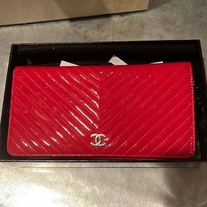 Chanel patent wallet on a chain in red AUTHENTIC